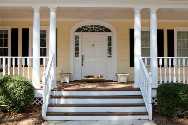 Porch Design and Installation in Waltham Massachusetts - Newton Deck Builders