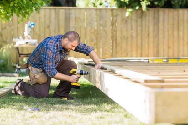 Expert Deck Installer - Newton Deck Builders Medford, MA